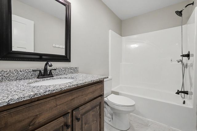 118 Blue Grass Dr, Shelbyville, TN 37160