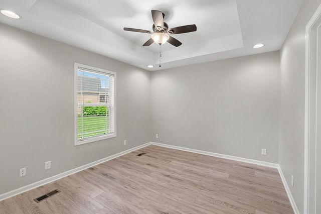 118 Blue Grass Dr, Shelbyville, TN 37160