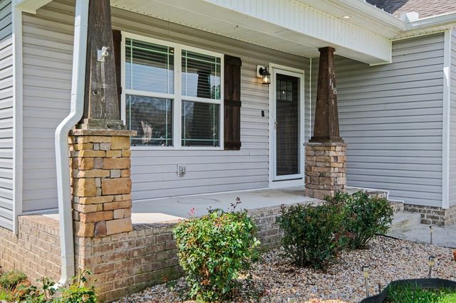 118 Blue Grass Dr, Shelbyville, TN 37160