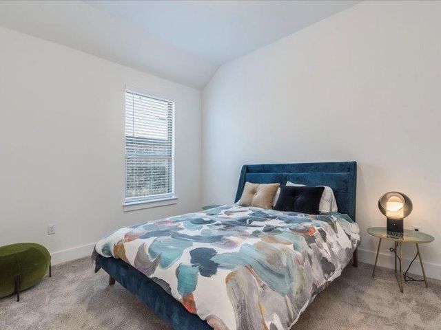 205 William Clayton DR, Buda, TX 78610