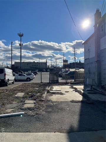 8700 Mackenzie Road, Affton, MO 63123