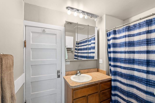 8524 E Maringo Dr, Spokane, WA 99212