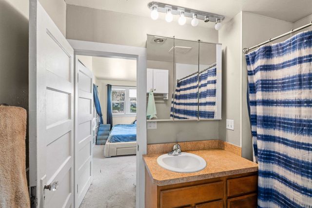 8524 E Maringo Dr, Spokane, WA 99212