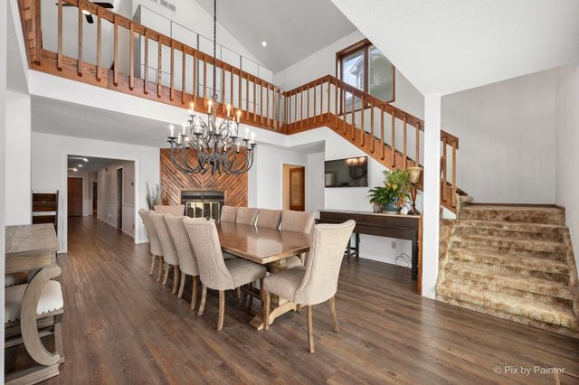 287 Holiday Drive, Lake Holiday, IL 60552