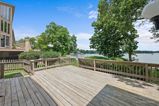 287 Holiday Drive, Lake Holiday, IL 60552