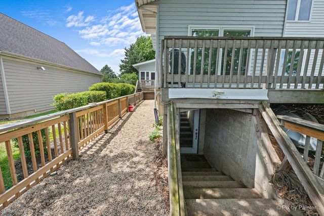 287 Holiday Drive, Lake Holiday, IL 60552