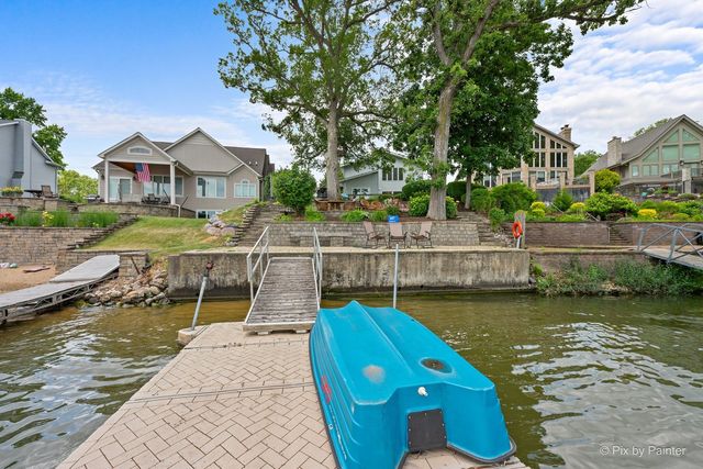 287 Holiday Drive, Lake Holiday, IL 60552