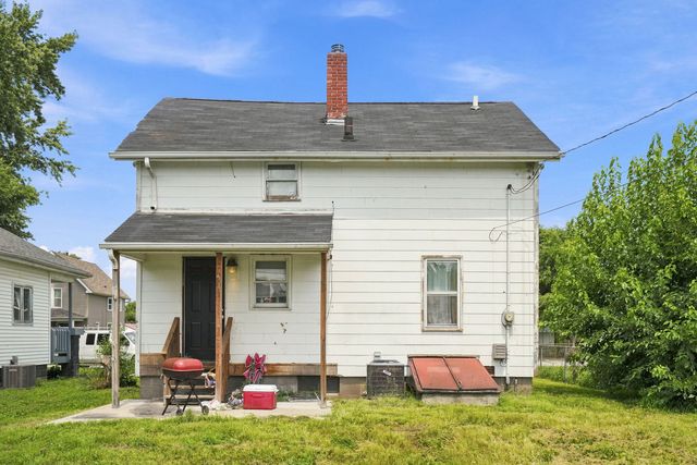 1532 11th Avenue, East Moline, IL 61244
