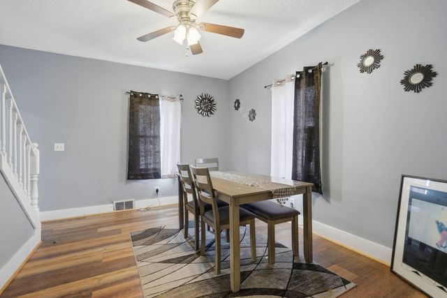 1532 11th Avenue, East Moline, IL 61244