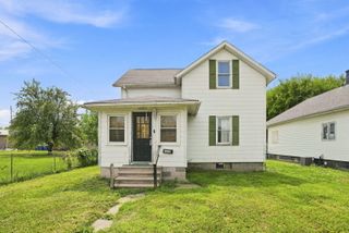 1532 11th Avenue, East Moline, IL 61244