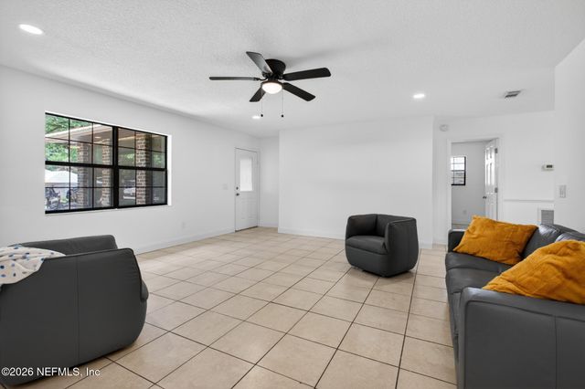 407 POMONT Avenue, St. Augustine, FL 32084