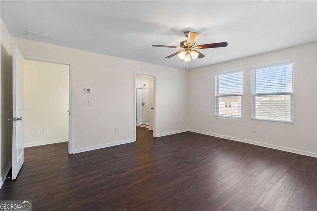 4394 Kendrick Circle, Loganville, GA 30052