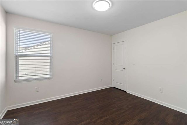 4394 Kendrick Circle, Loganville, GA 30052