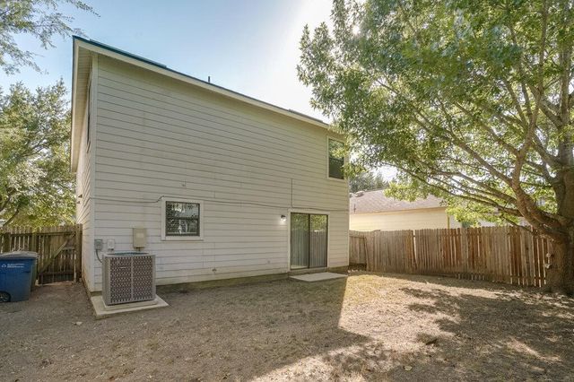 6812 Doyal DR, Austin, TX 78747