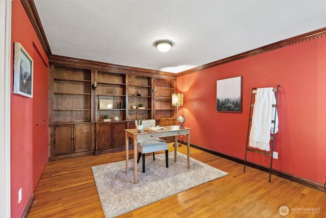 31521 42nd Avenue SW, Federal Way, WA 98023
