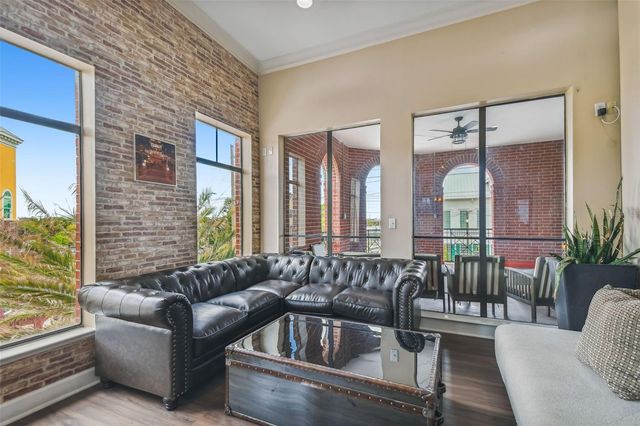 1910 E PALM AVENUE 10205, Tampa, FL 33605