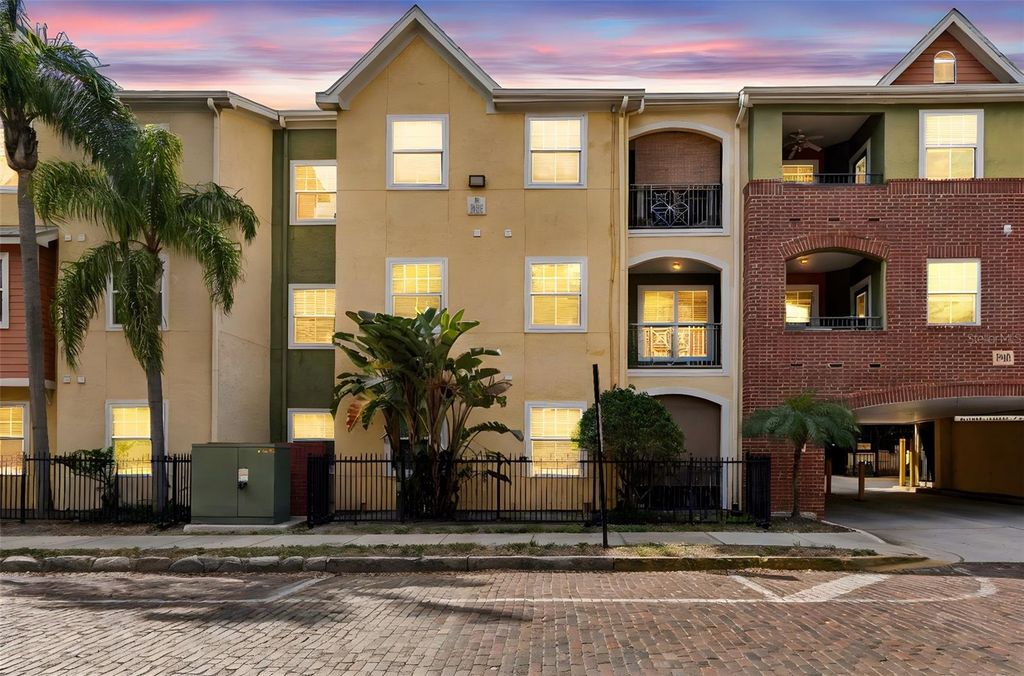 1910 E PALM AVENUE 10205, Tampa, FL 33605