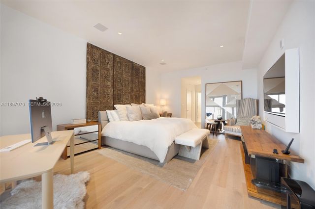 801 S Pointe Drive PH602, Miami Beach, FL 33139