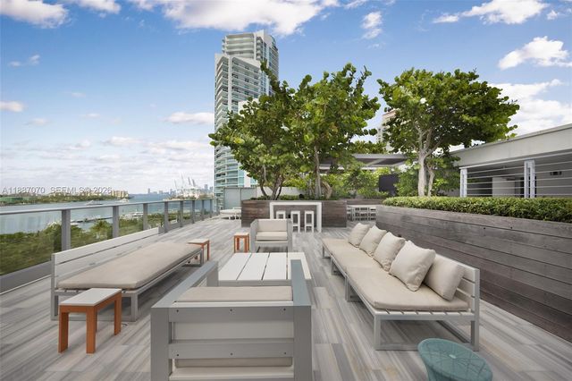 801 S Pointe Drive PH602, Miami Beach, FL 33139