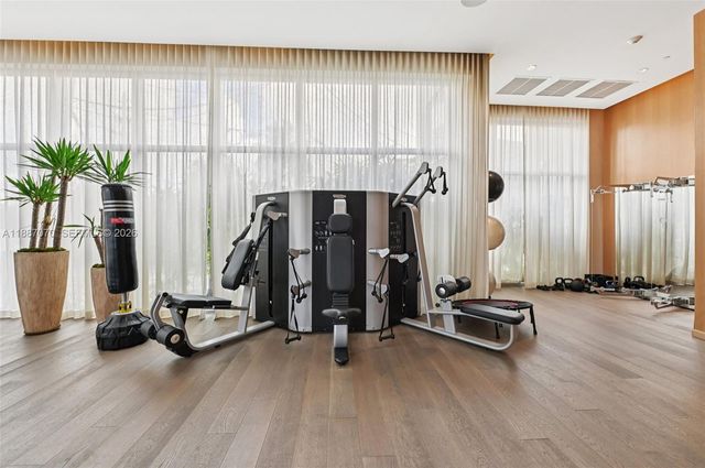 801 S Pointe Drive PH602, Miami Beach, FL 33139