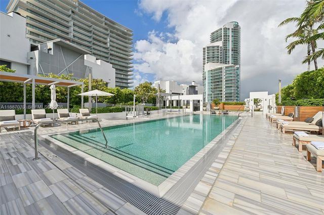 801 S Pointe Drive PH602, Miami Beach, FL 33139