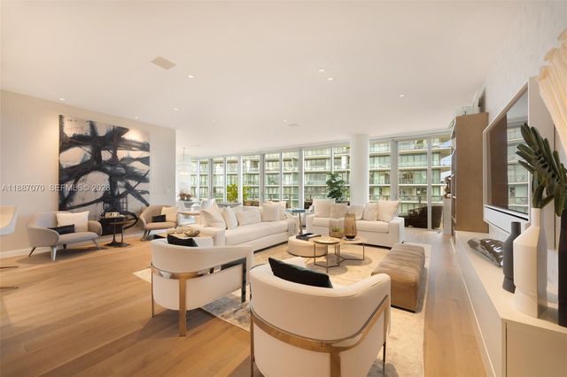 801 S Pointe Drive PH602, Miami Beach, FL 33139