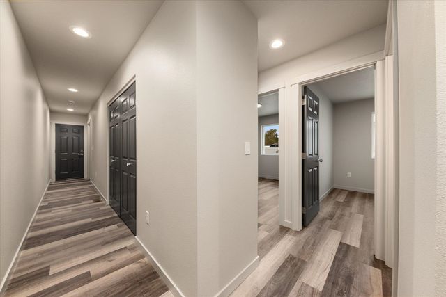 11704 E VALLEYWAY Ave, Spokane Valley, WA 99206