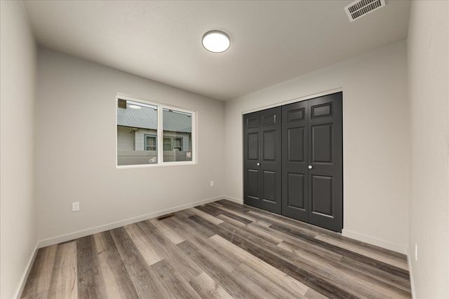 11704 E VALLEYWAY Ave, Spokane Valley, WA 99206