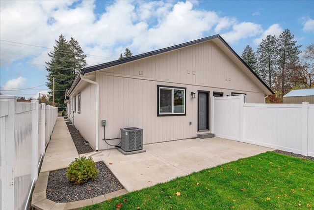11704 E VALLEYWAY Ave, Spokane Valley, WA 99206