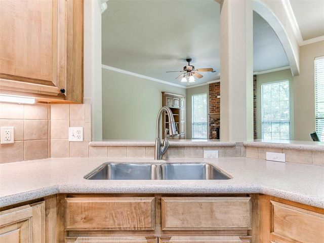 3201 Amberwood Court, Edmond, OK 73003