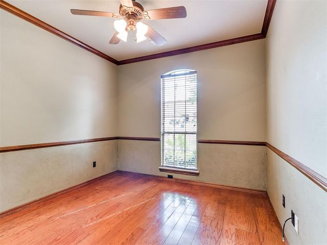 3201 Amberwood Court, Edmond, OK 73003