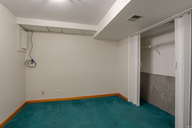 1713 Keck Avenue, Evansville, IN 47711