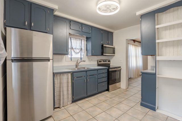 1713 Keck Avenue, Evansville, IN 47711