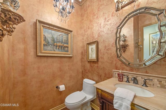 13233 Bent Grass Place, Moorpark, CA 93021