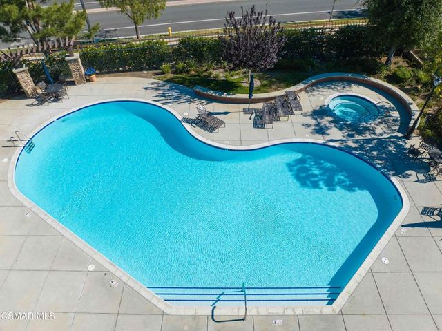 13233 Bent Grass Place, Moorpark, CA 93021