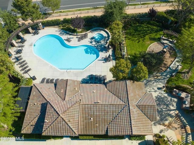 13233 Bent Grass Place, Moorpark, CA 93021