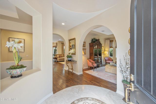13233 Bent Grass Place, Moorpark, CA 93021