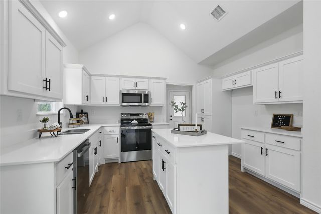 3611 War Paint Trail, Granbury, TX 76048
