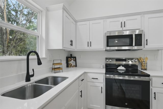 3611 War Paint Trail, Granbury, TX 76048