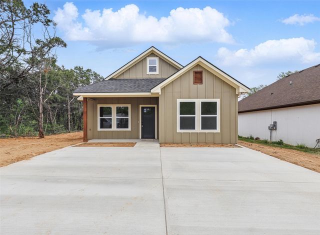 3611 War Paint Trail, Granbury, TX 76048