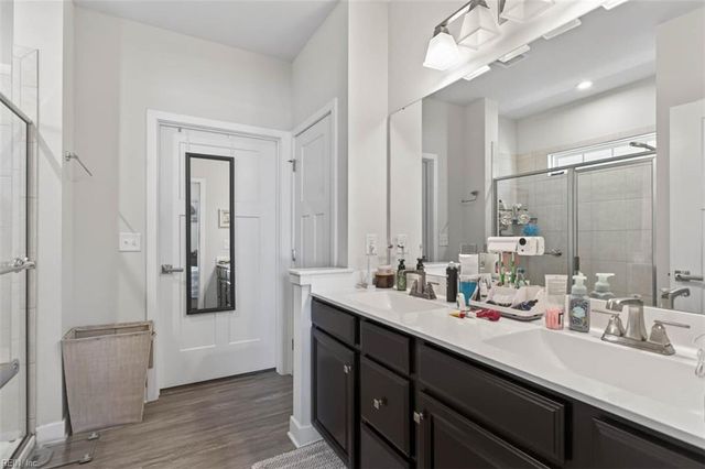 1748 Barkadeer CV, Chesapeake, VA 23323