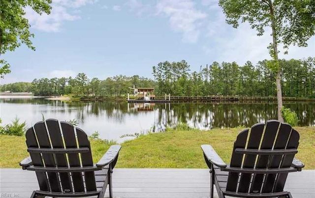 1748 Barkadeer CV, Chesapeake, VA 23323