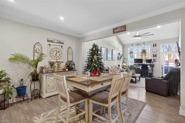 1748 Barkadeer CV, Chesapeake, VA 23323