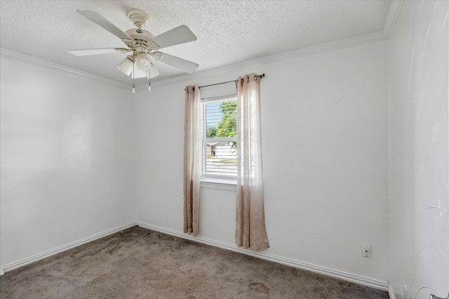 716 Heathcliff Drive, Everman, TX 76140