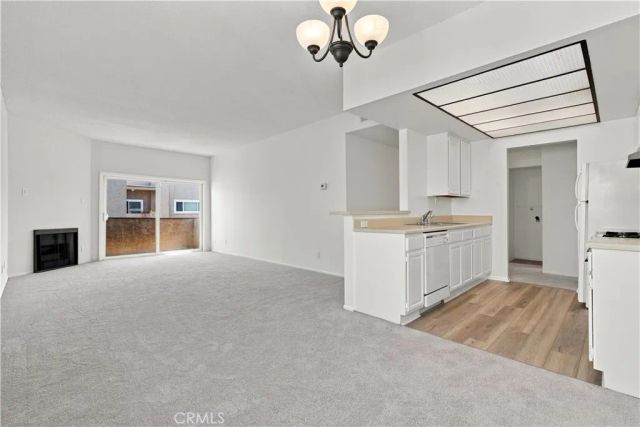 14607 Erwin Street 308, Van Nuys, CA 91411