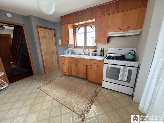 119 Linwood Avenue, Jamestown, NY 14701