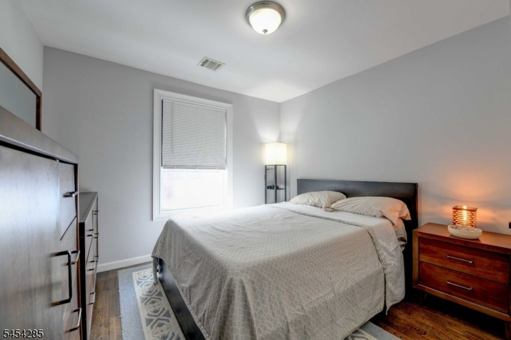 188 Pennington St, Newark City, NJ 07105 — photo 4