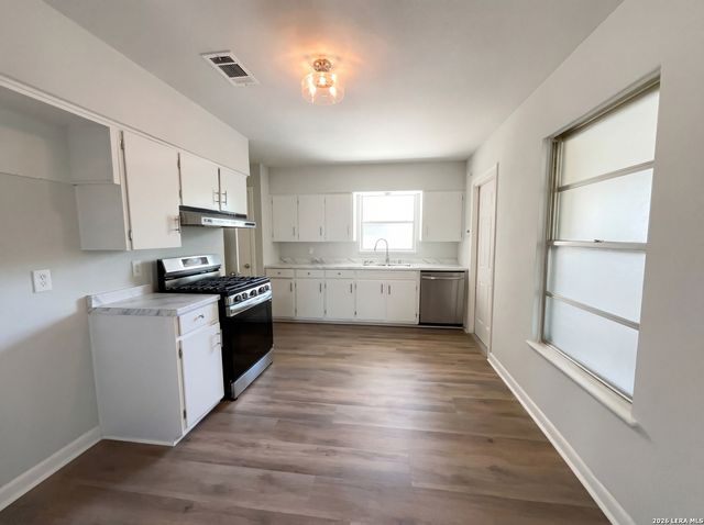 354 Saipan, San Antonio, TX 78221