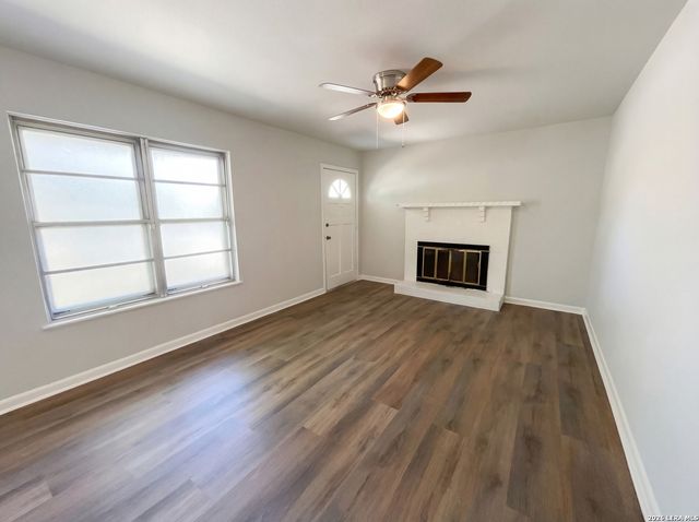 354 Saipan, San Antonio, TX 78221