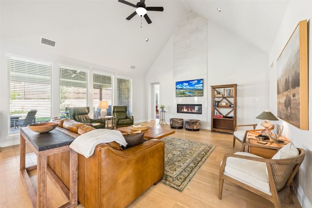 1806 Farmstead Road, Mansfield, TX 76063